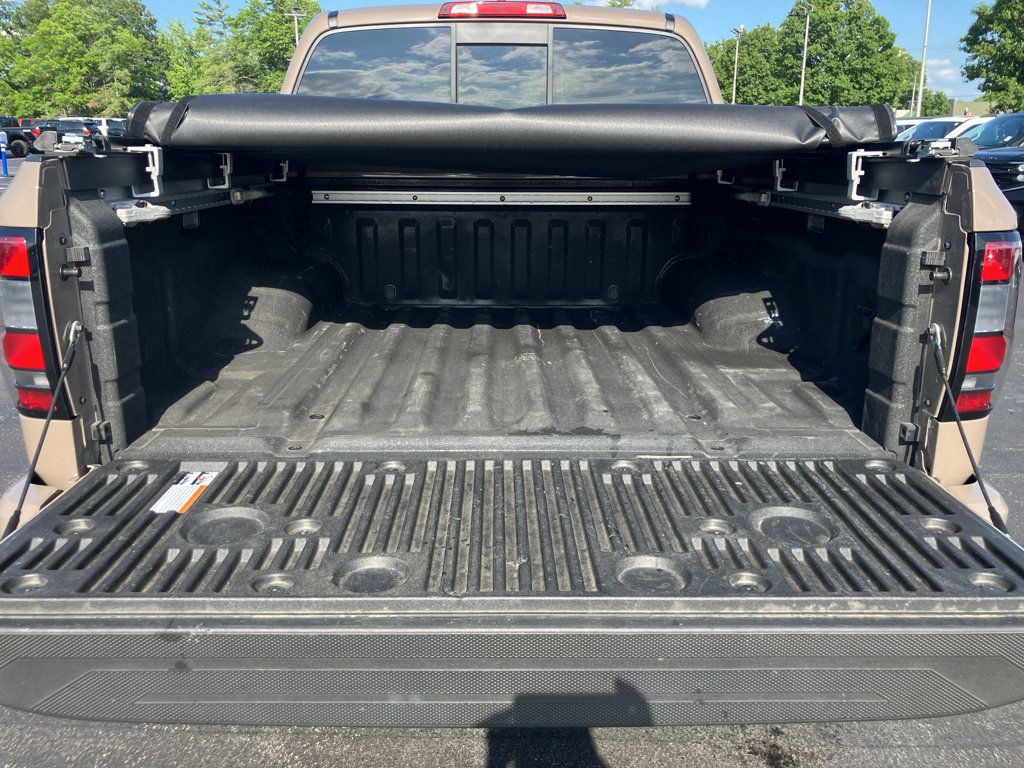 Used 2022 Nissan Frontier PRO-4X w/ Pro-4X Premium Package AWD/4WD image 7