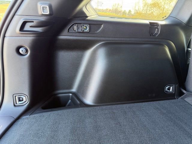 New 2025 Jeep Grand Cherokee Limited w/ Black Appearance Package RWD image 7
