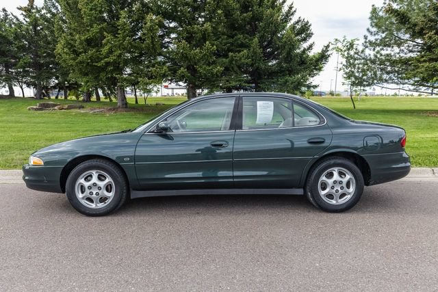 Used 1999 Oldsmobile Intrigue GLS FWD image 8
