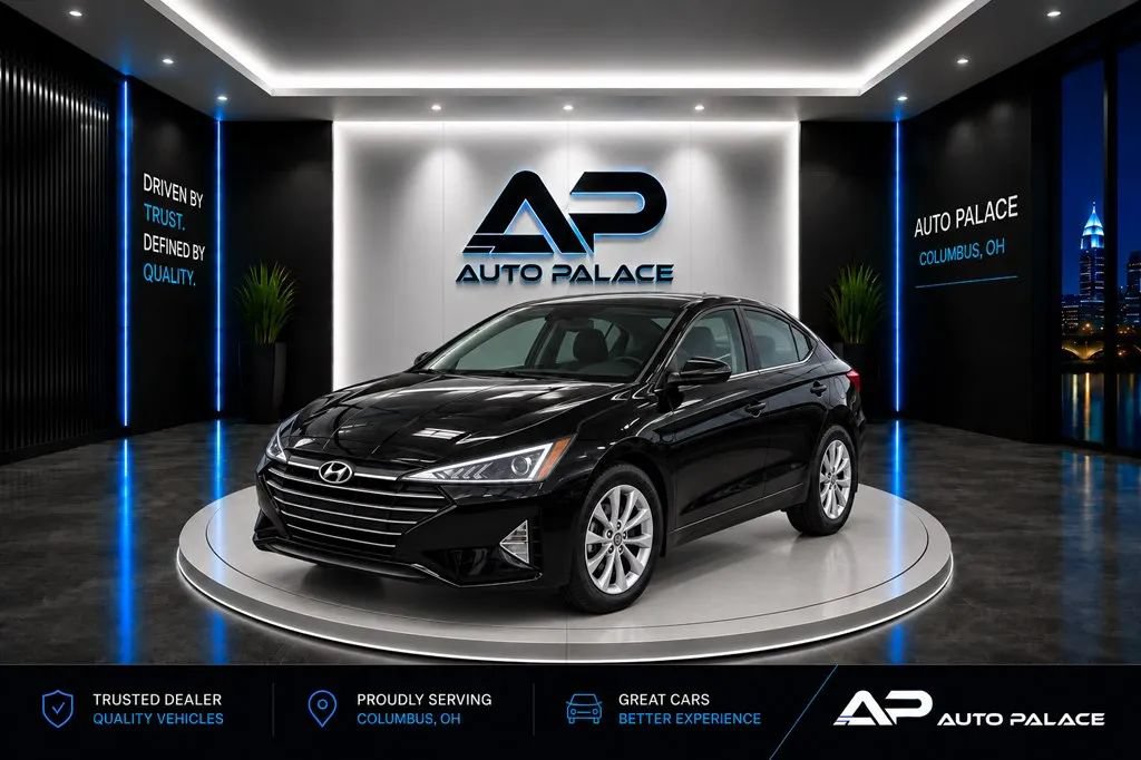 Used 2020 Hyundai Elantra SE w/ Cargo Package (C1) FWD image 1