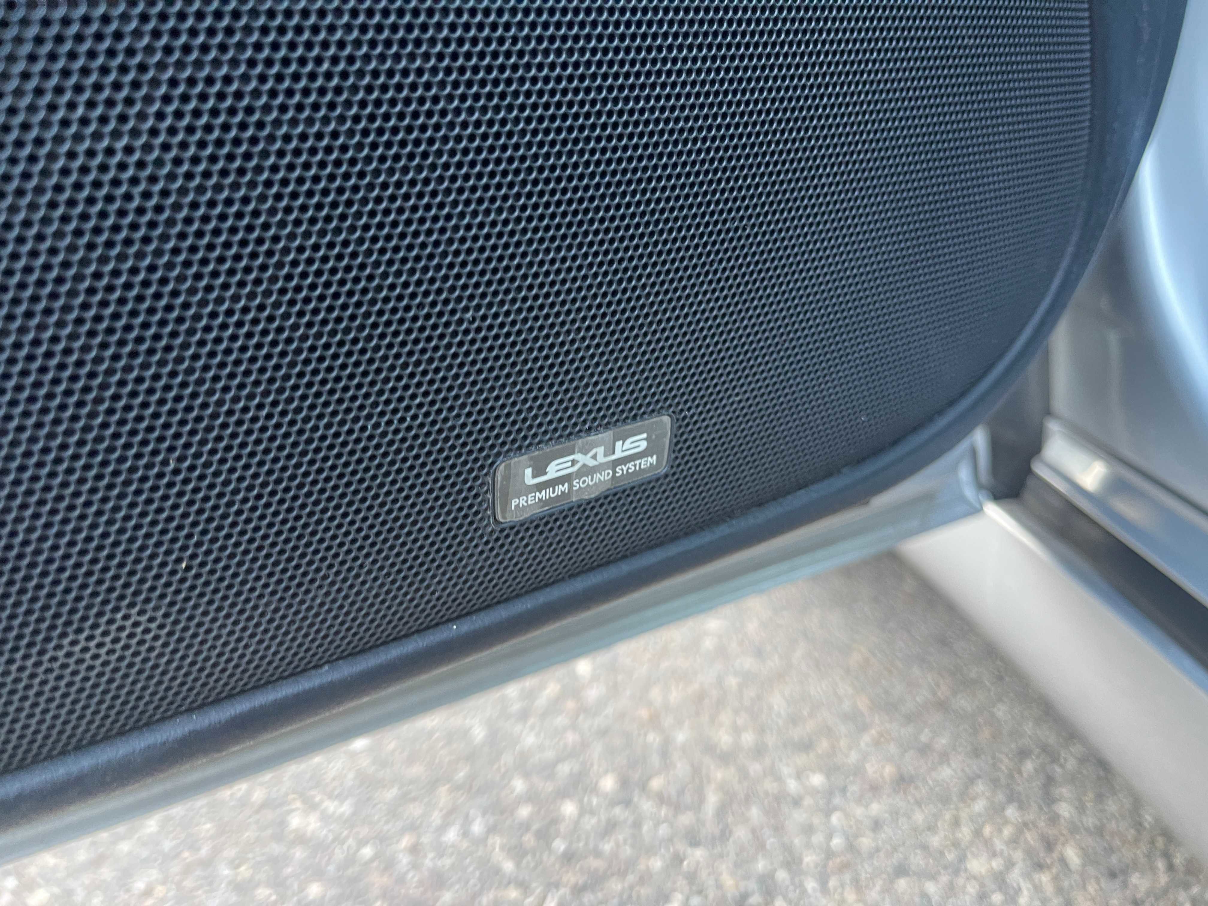 Used 2011 Lexus LS 460 w/ Comfort Pkg image 19