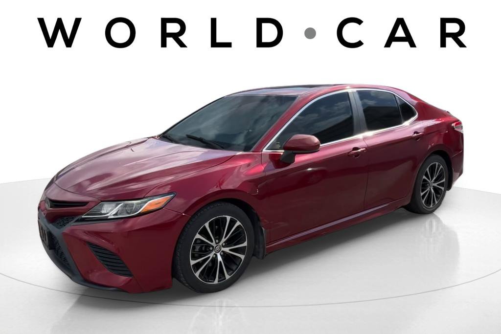 Used 2018 Toyota Camry SE w/ Moonroof Package FWD image 7