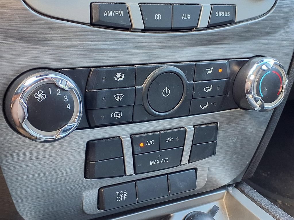 Used 2012 Ford Fusion SE FWD image 18