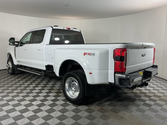 Certified 2025 Ford F450 Lariat w/ FX4 Off-Road Package image 6