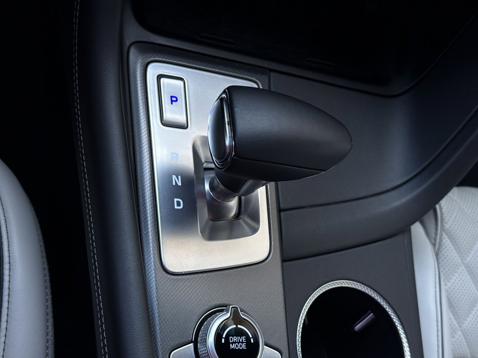 Used 2024 Genesis G70 3.3T Advanced w/ Sport Prestige Package image 22