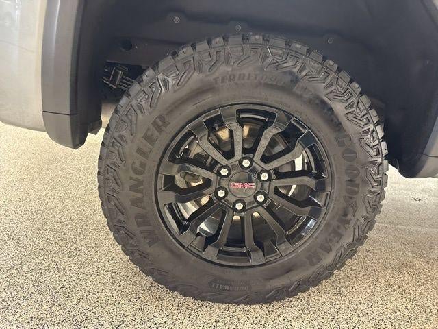 Used 2023 GMC Sierra 1500 AT4X AWD/4WD image 34