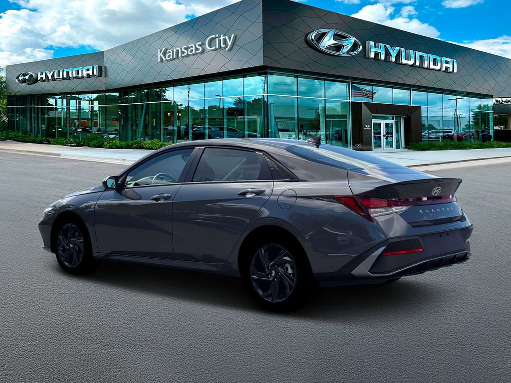 New 2026 Hyundai Elantra Sport FWD image 4
