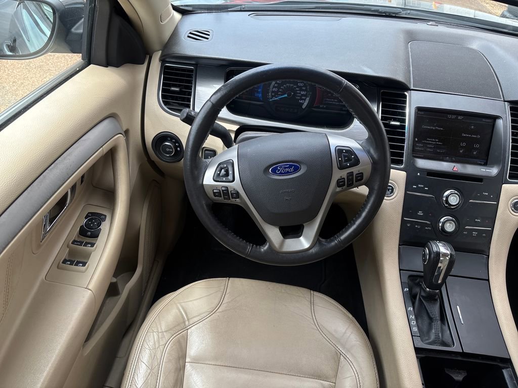 Used 2015 Ford Taurus SEL w/ Equipment Group 201A FWD image 2