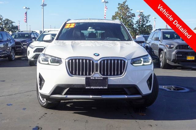 Used 2022 BMW X3 xDrive30i w/ Premium Package w/ZPA image 3