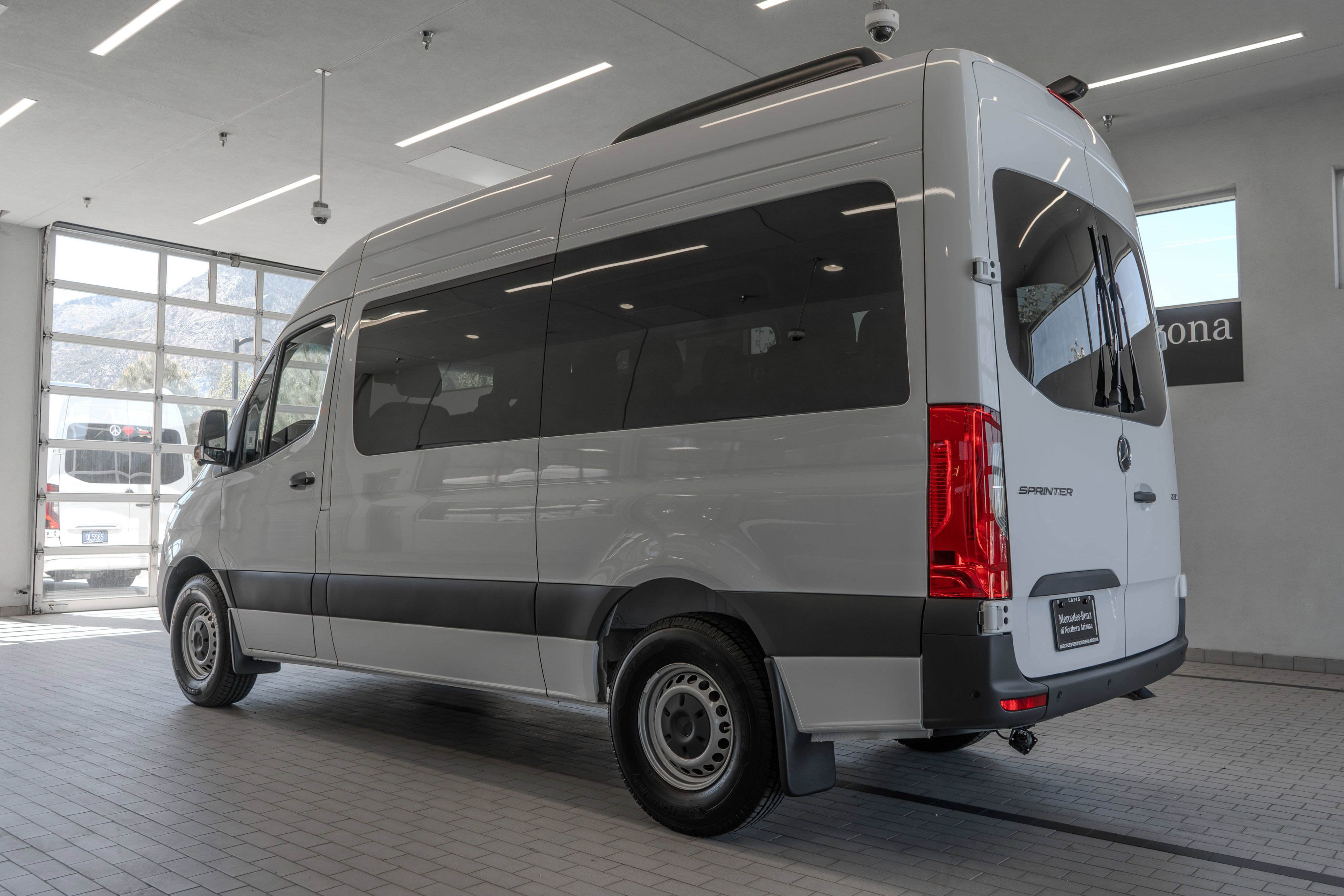 Used 2025 Mercedes-Benz Sprinter 2500 image 13