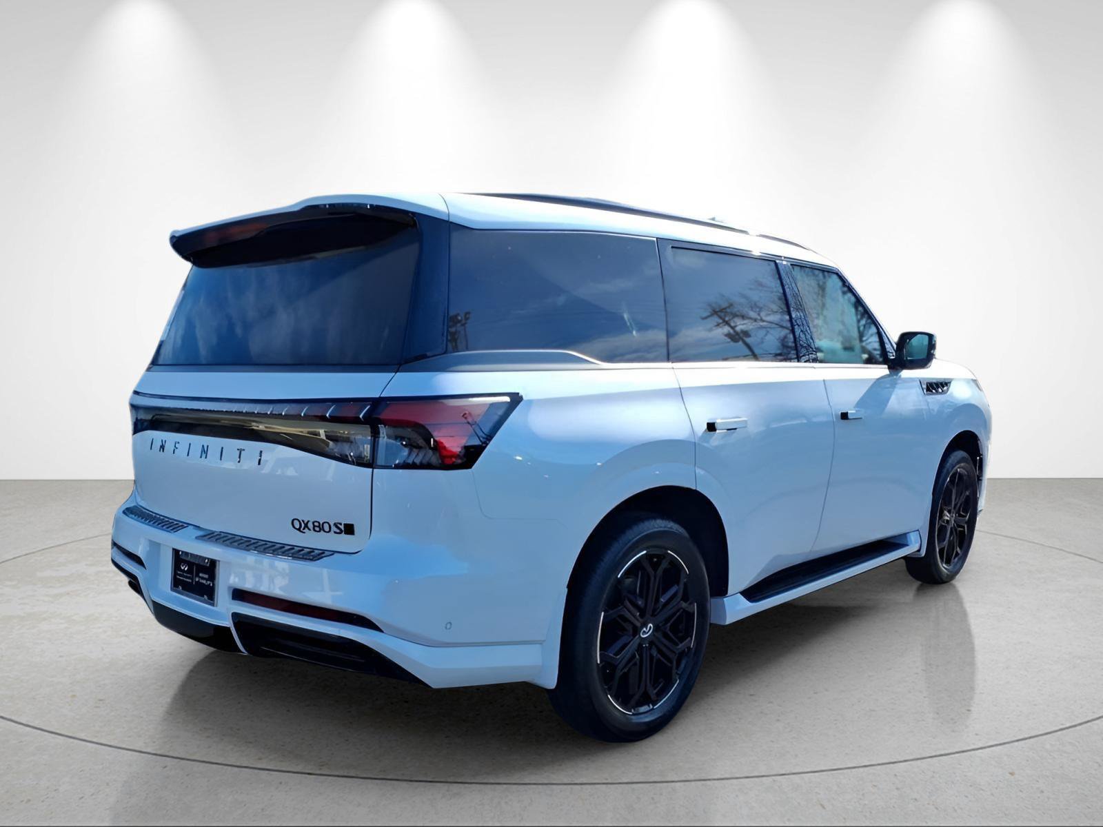 New 2026 INFINITI QX80 4WD w/ Sport Exterior Package image 5