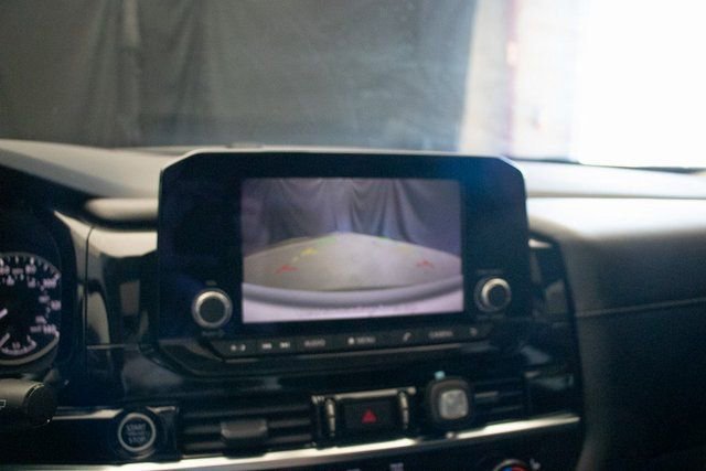 Used 2023 Nissan Pathfinder SV w/ SV Premium Package image 37