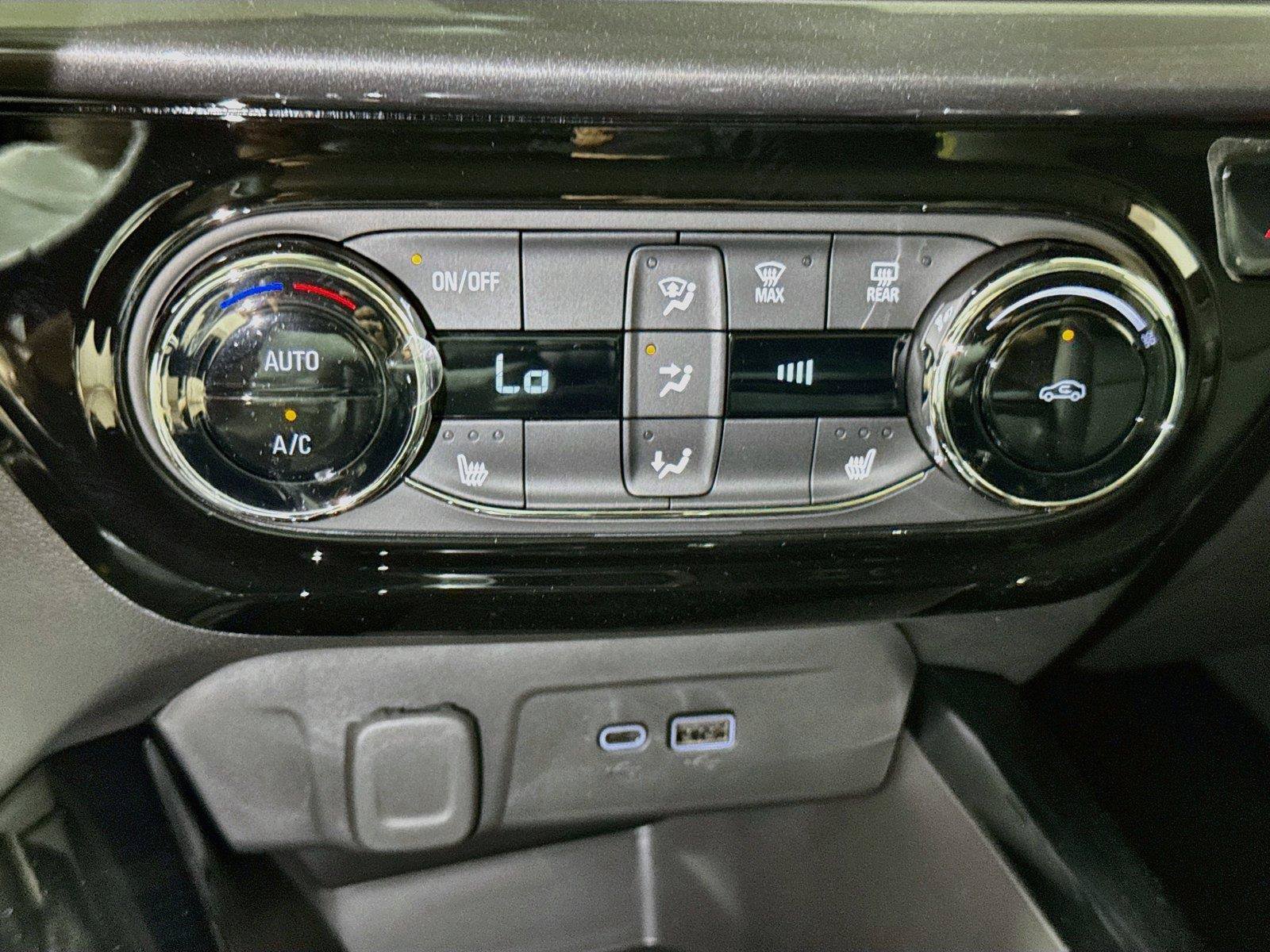 New 2026 Chevrolet Trax ACTIV w/ Driver Confidence Package FWD image 9