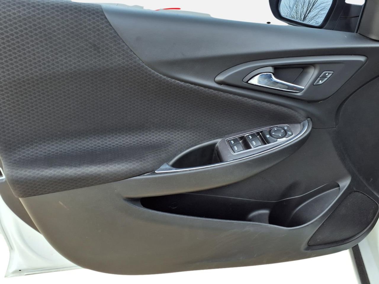 Used 2019 Chevrolet Malibu LT image 12