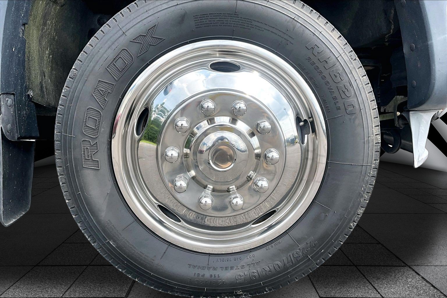 Used 2014 Ford F450 XL w/ Power Equipment Group AWD/4WD image 8