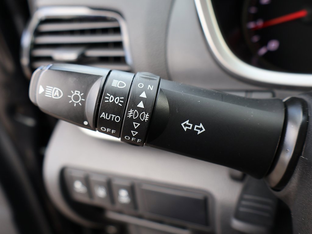 Used 2023 Mitsubishi Eclipse Cross SE image 40