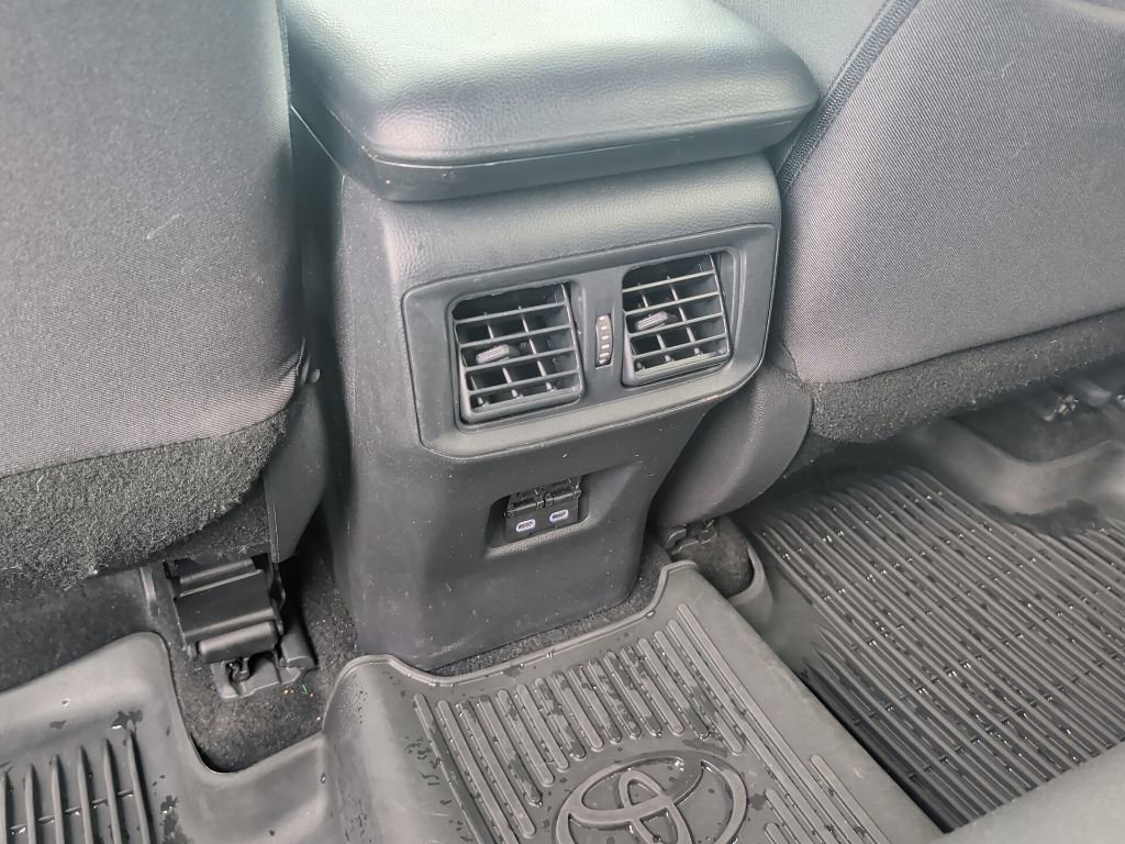 Used 2024 Toyota RAV4 XLE w/ Convenience Package AWD/4WD image 33