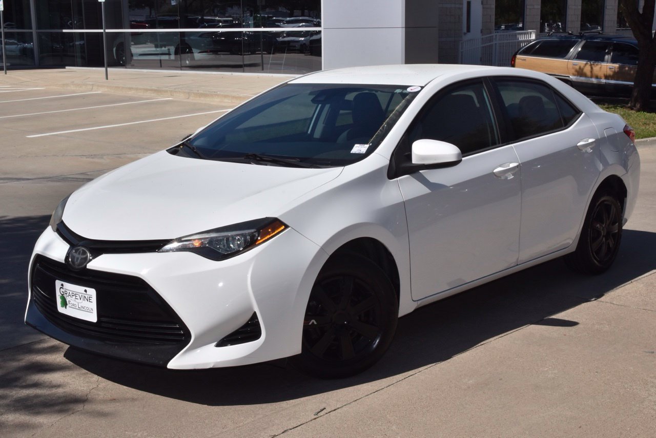 Used 2018 Toyota Corolla L FWD image 36