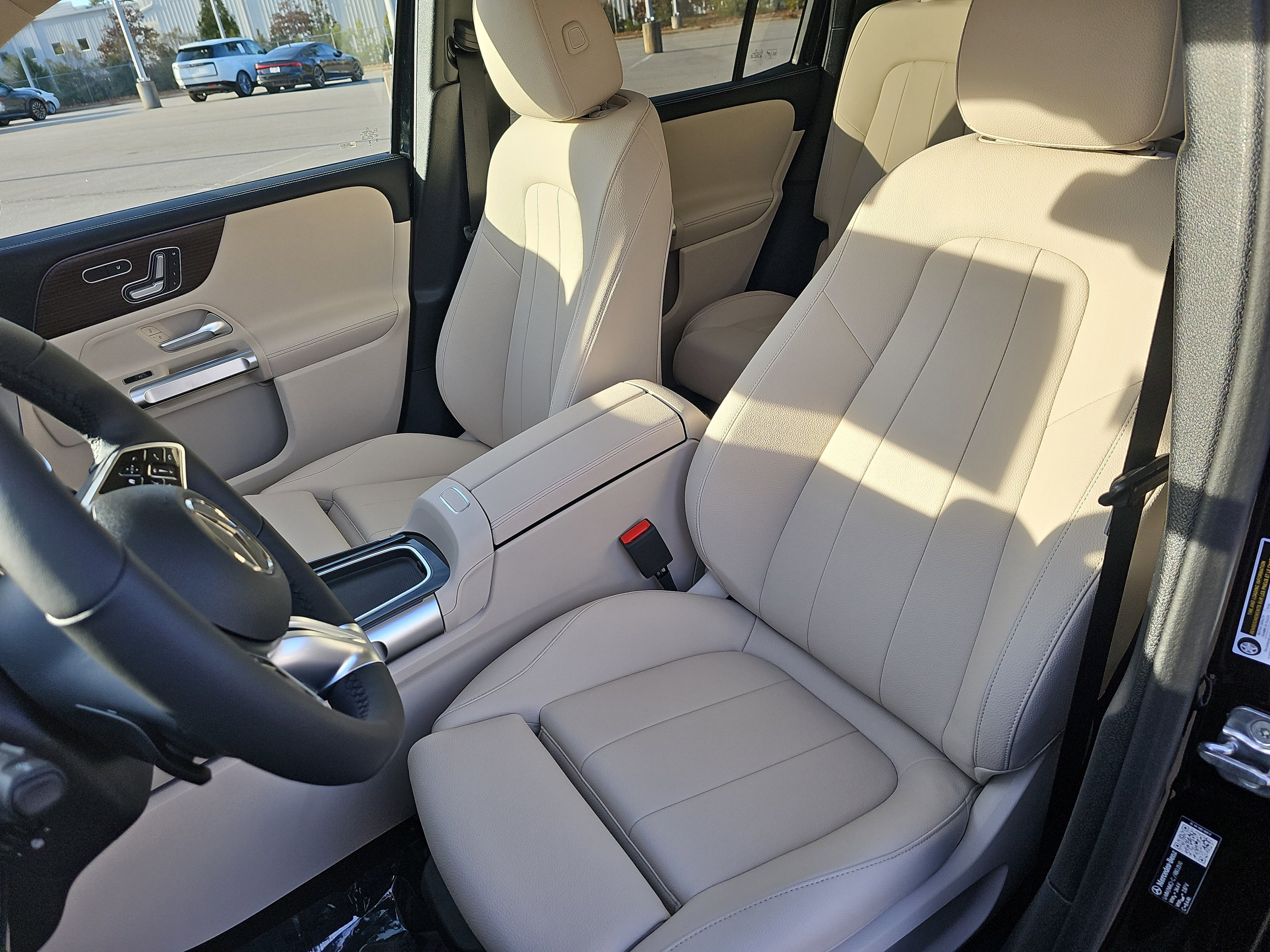 New 2026 Mercedes-Benz GLB 250 image 15