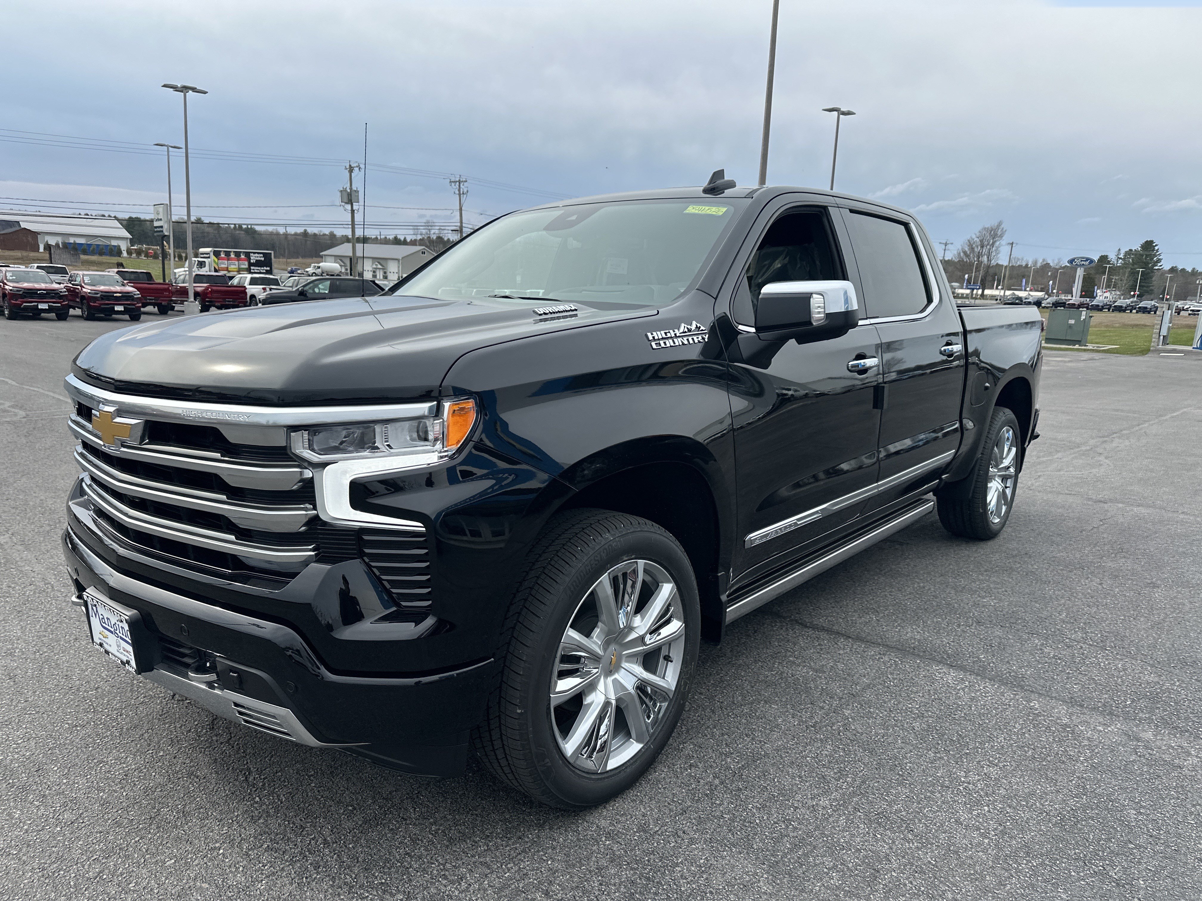 New 2026 Chevrolet Silverado 1500 High Country AWD/4WD image 3