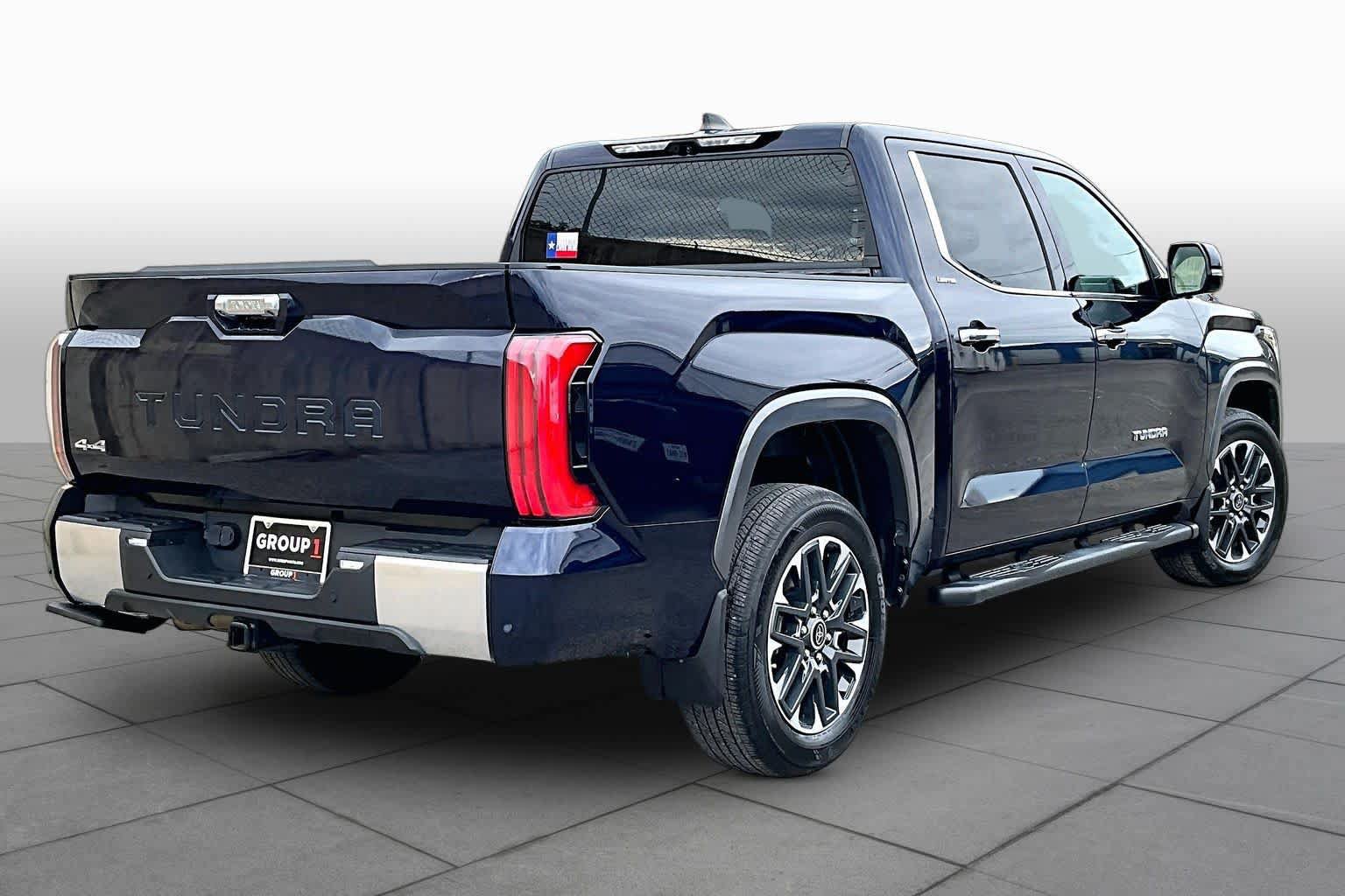 Used 2024 Toyota Tundra Limited AWD/4WD image 12