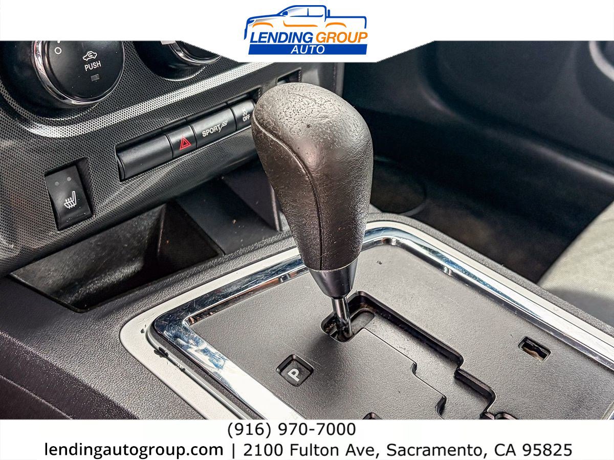 Used 2010 Dodge Challenger SE image 18