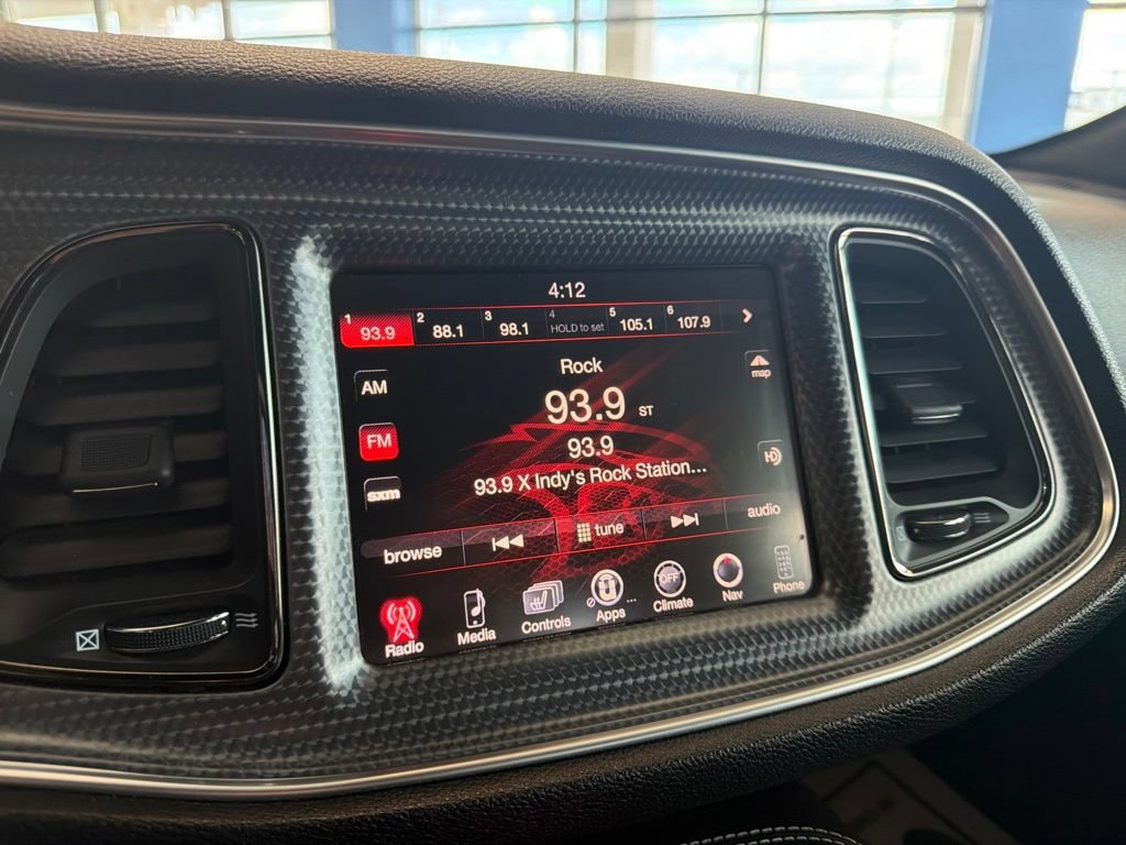 Used 2015 Dodge Challenger SRT Hellcat RWD image 22
