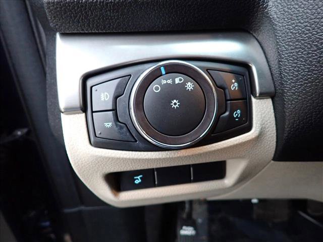 Used 2019 Ford Explorer XLT w/ Equipment Group 202A image 16