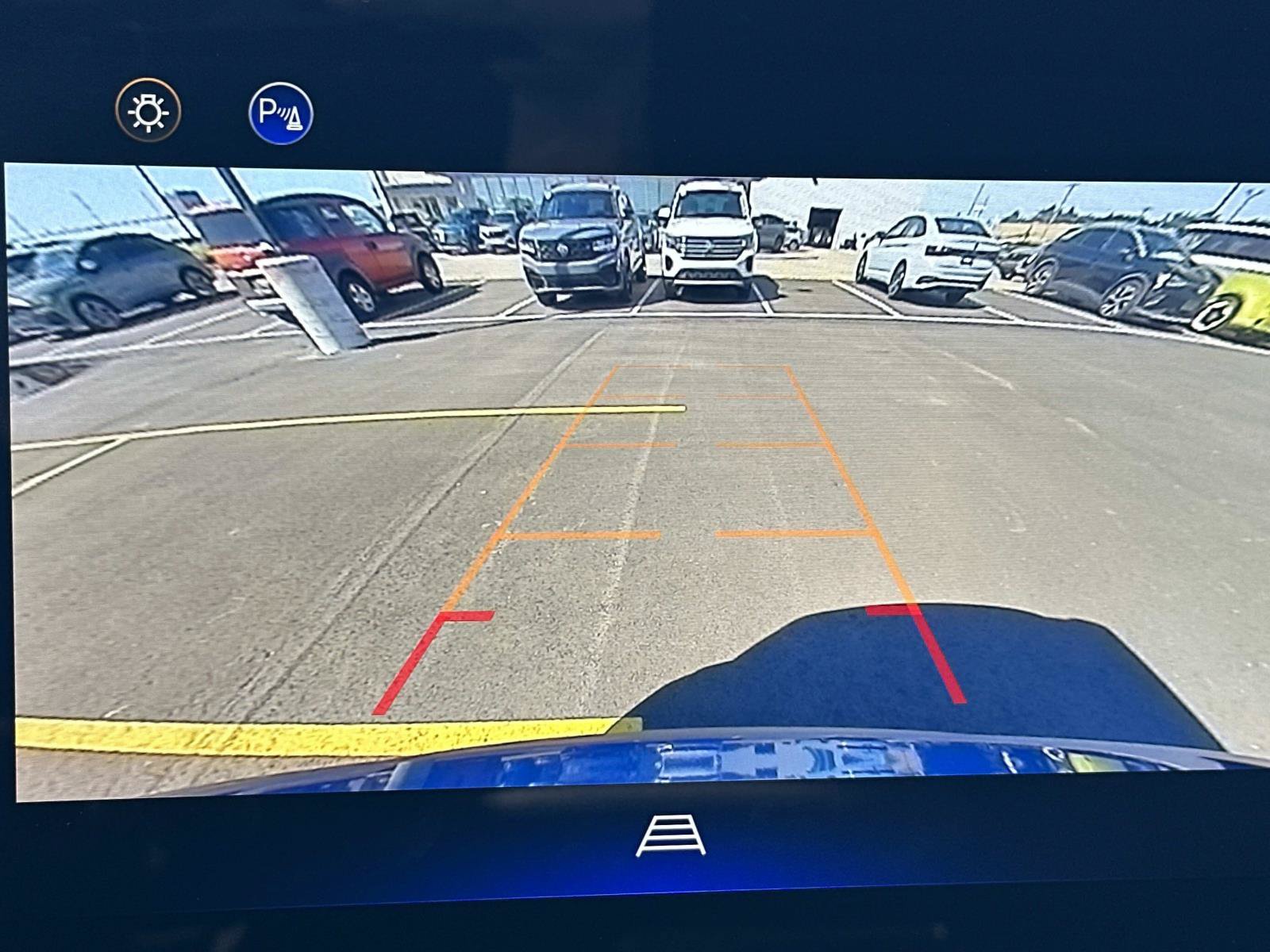 Certified 2025 Chevrolet Equinox LT FWD image 27