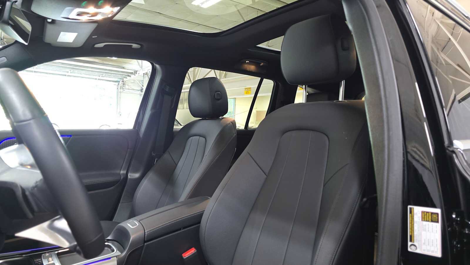 Used 2026 Mercedes-Benz GLB 250 4MATIC image 22