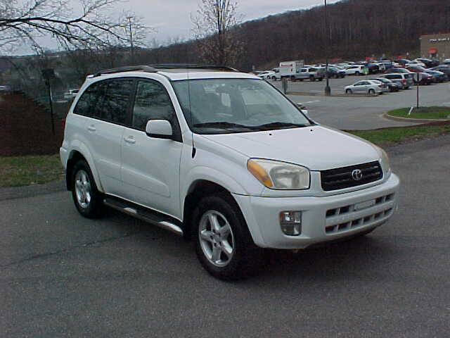 Used 2002 Toyota RAV4 4WD image 2
