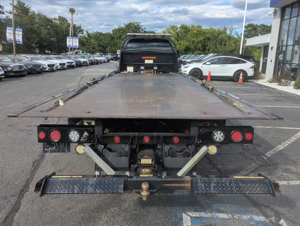 Used 2019 Ford F650 2WD SuperCab Super Duty image 10