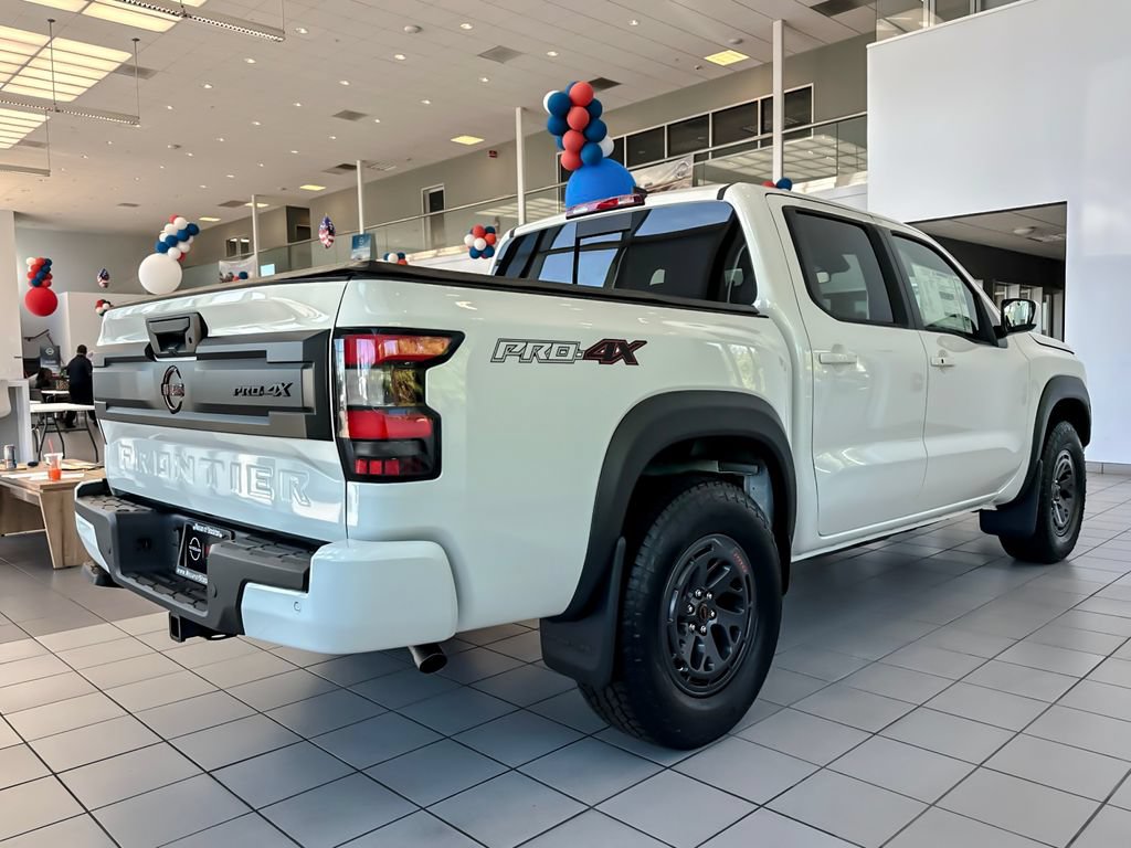 New 2026 Nissan Frontier PRO-4X w/ Tow Package AWD/4WD image 3