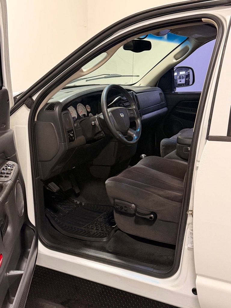 Used 2004 Dodge Ram 2500 Truck SLT w/ Trailer Tow Group image 8