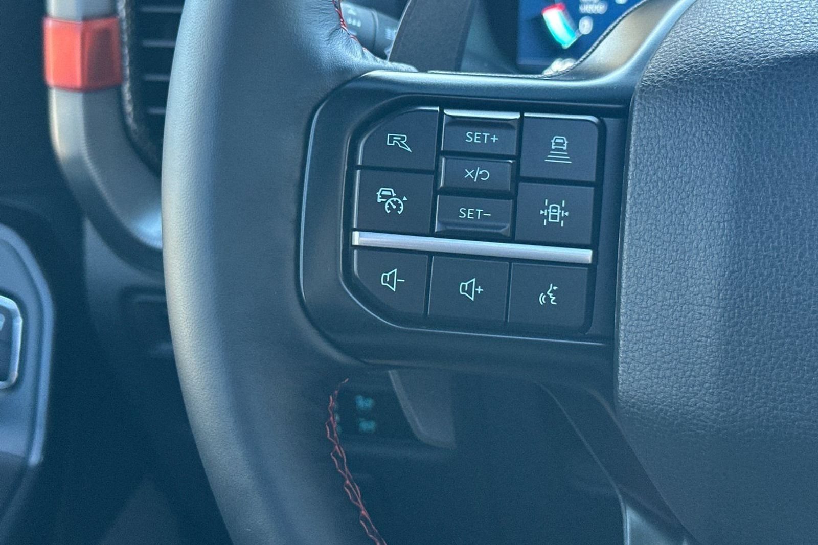 Used 2024 Ford F150 Raptor AWD/4WD image 32