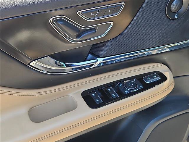 Used 2020 Lincoln Corsair Reserve AWD/4WD image 12