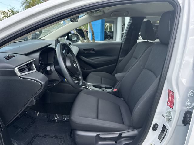 Used 2024 Toyota Corolla LE FWD image 30