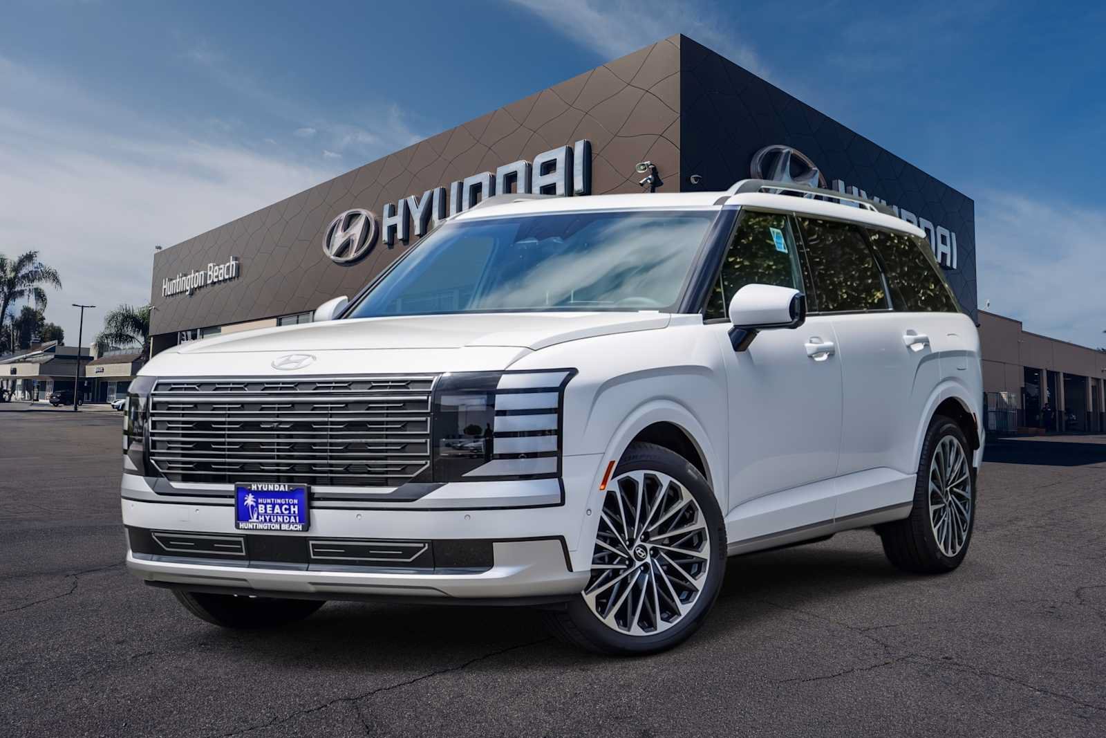 New 2026 Hyundai Palisade Calligraphy FWD image 1