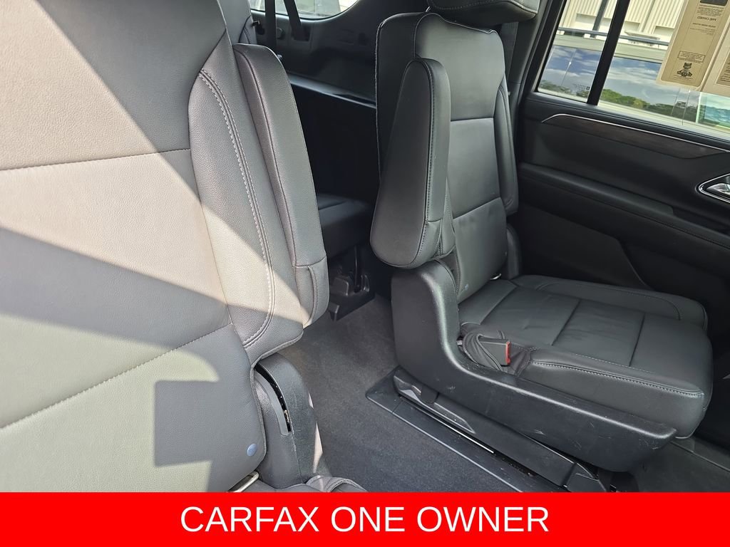 Used 2021 Chevrolet Suburban LT AWD/4WD image 11