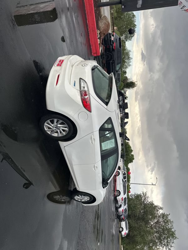 Used 2013 MAZDA MAZDA3 i Touring FWD image 4