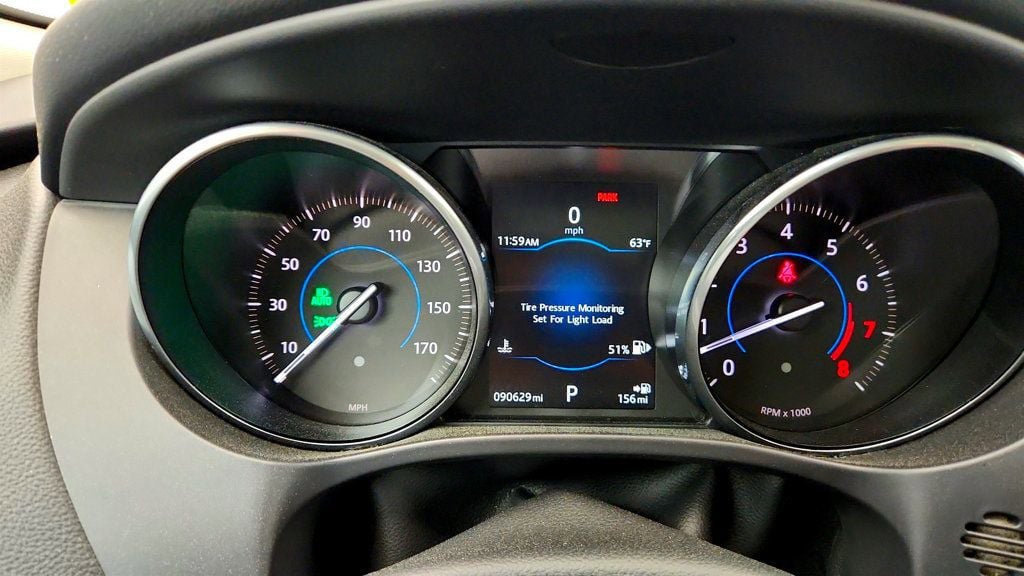 Used 2017 Jaguar F-PACE Prestige AWD/4WD image 13