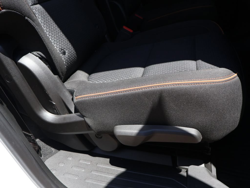 Certified 2023 GMC Acadia AT4 w/ LPO, Floor Liner Package AWD/4WD image 12