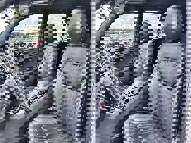 Used 2019 Mercedes-Benz GLE 400 4MATIC image 17