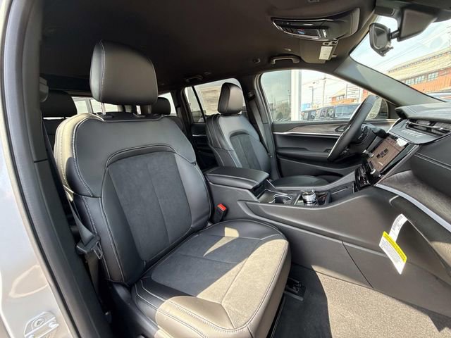 New 2026 Jeep Grand Cherokee Laredo image 39