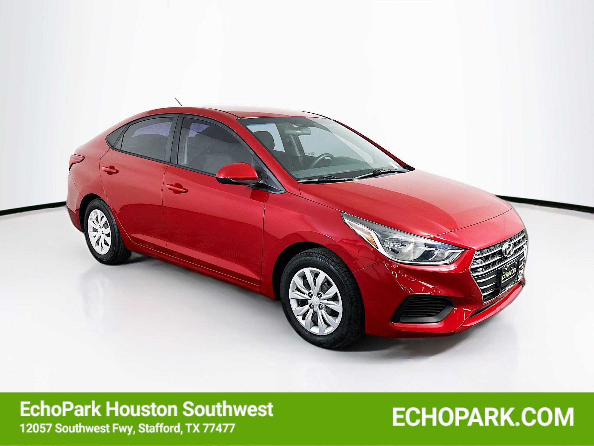 Used 2019 Hyundai Accent SE image 1