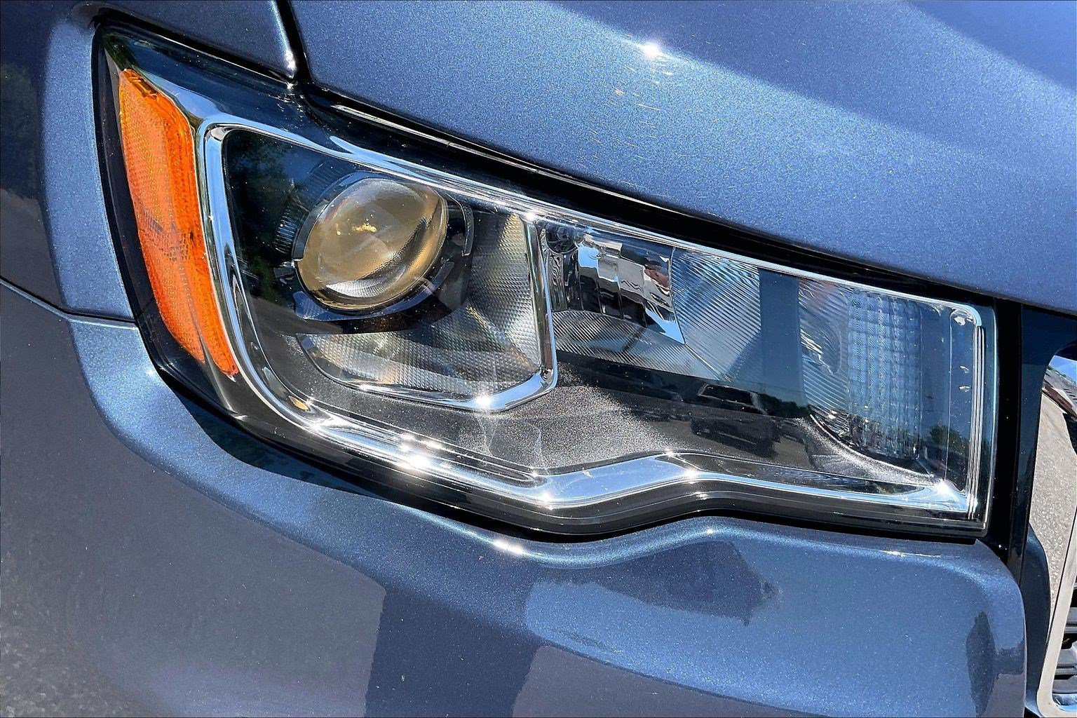 Certified 2021 Jeep Grand Cherokee Limited AWD/4WD image 27