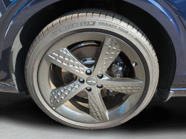 Certified 2025 Genesis GV70 3.5T Sport w/ Sport Advanced Package image 10