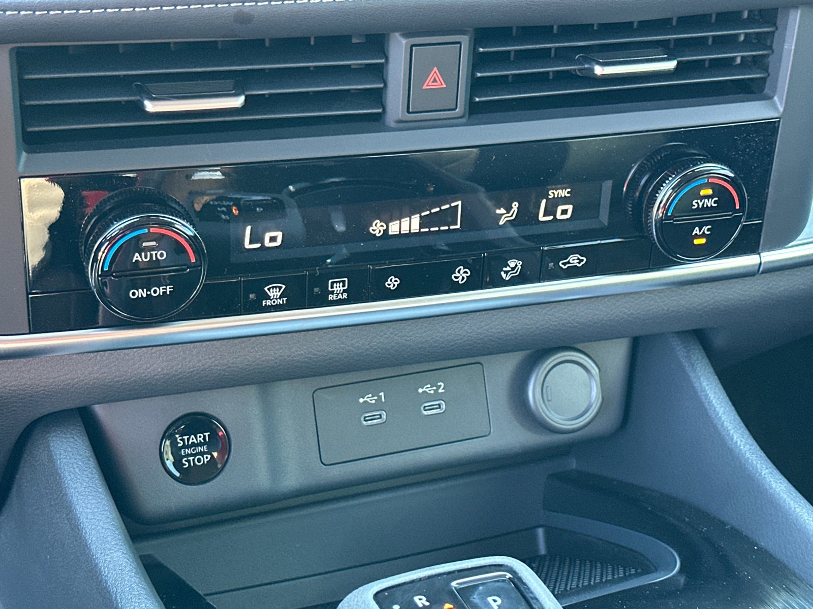 New 2026 Nissan Rogue SV image 31