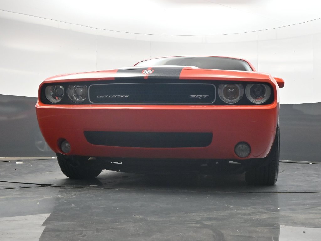 Used 2009 Dodge Challenger SRT8 RWD image 29