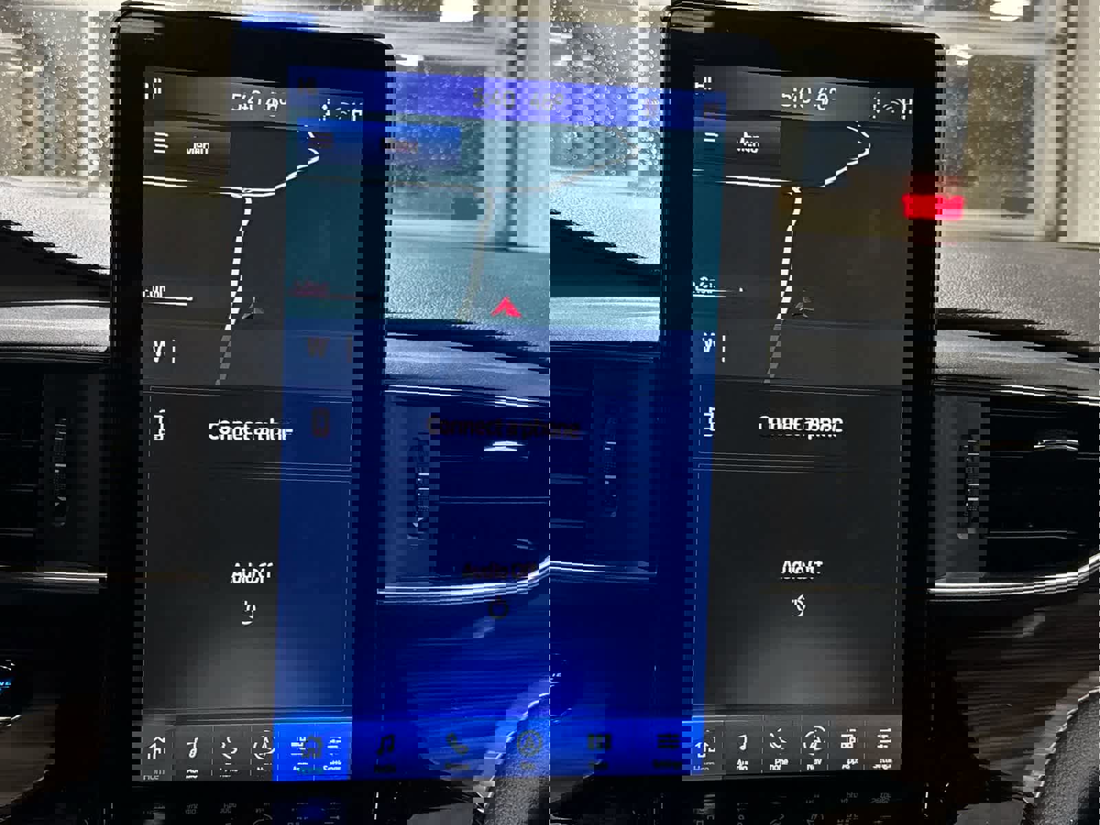 Used 2022 Ford Explorer Limited w/ Limited Technology Package image 16